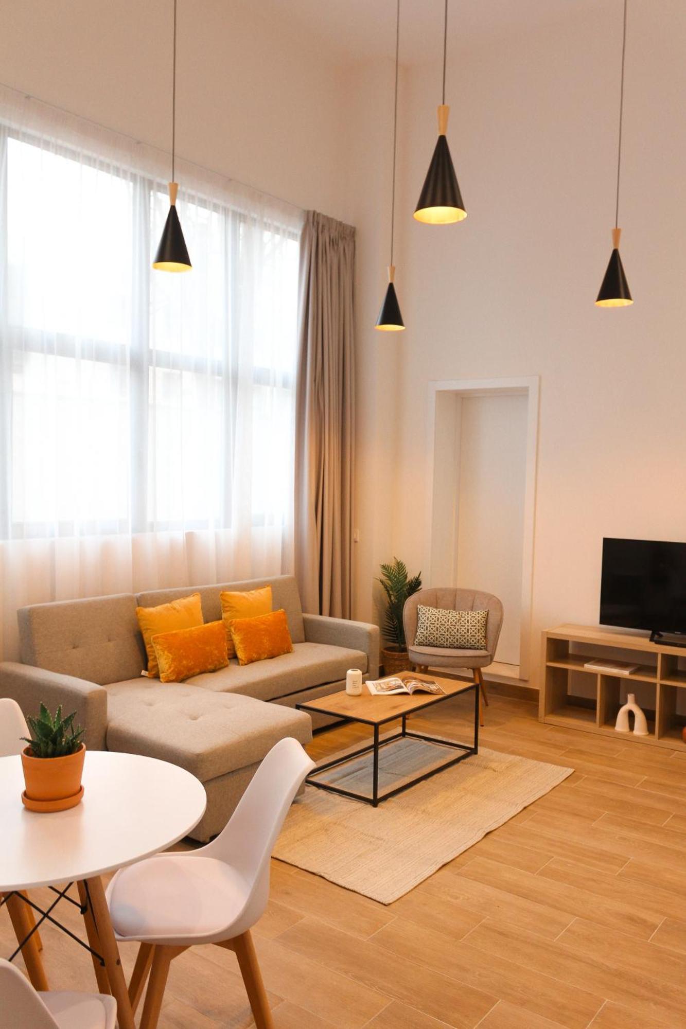 Monkeys Apartments Miraflores Севиля Екстериор снимка