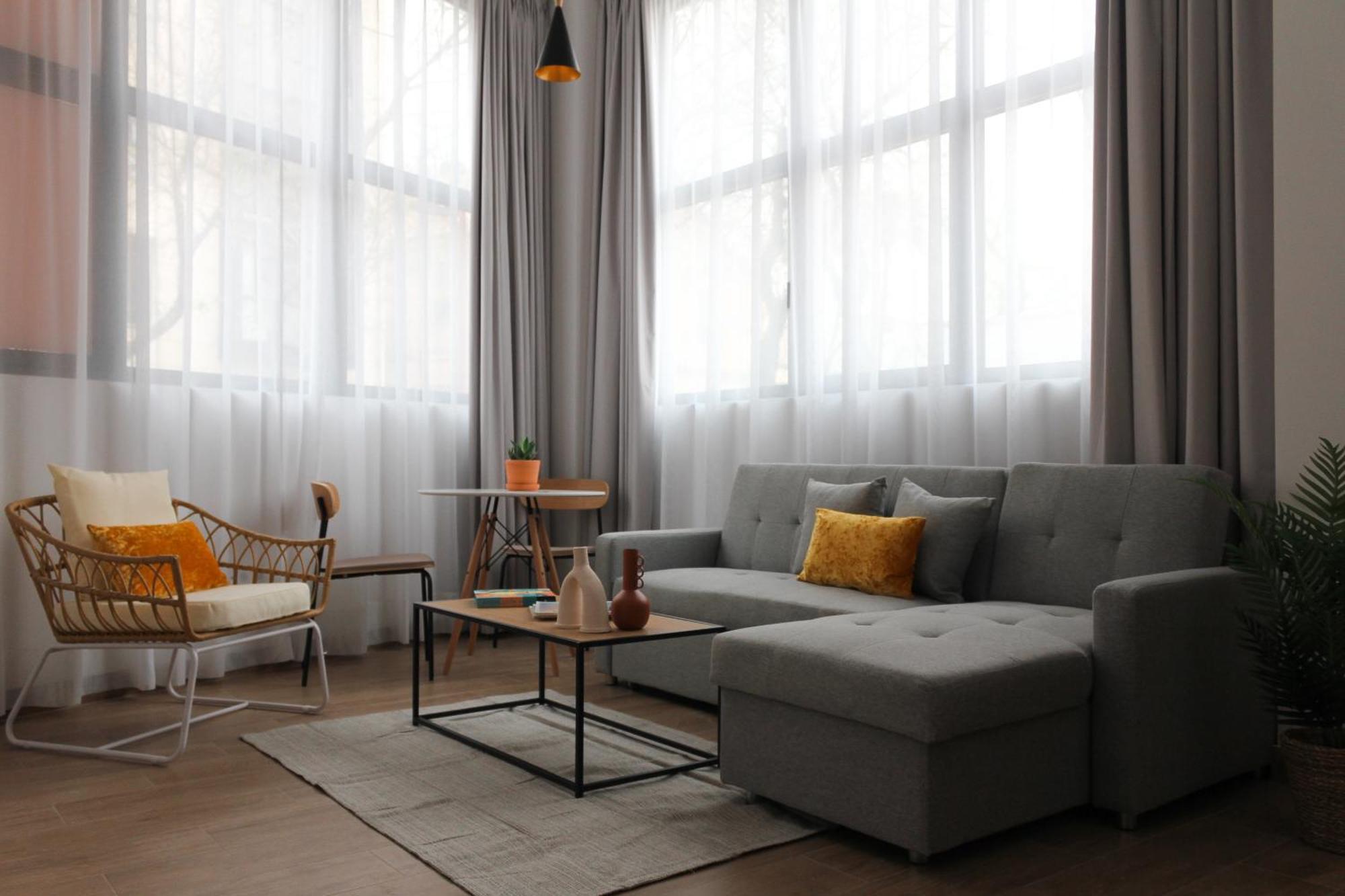 Monkeys Apartments Miraflores Севиля Екстериор снимка